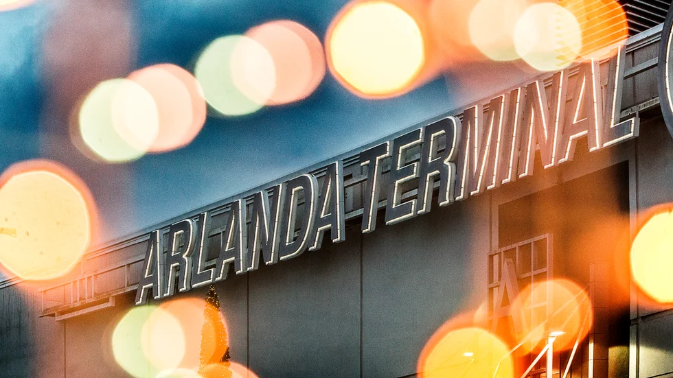Bagagehanterare klagar om kränkande behandling på Arlanda flyplats.