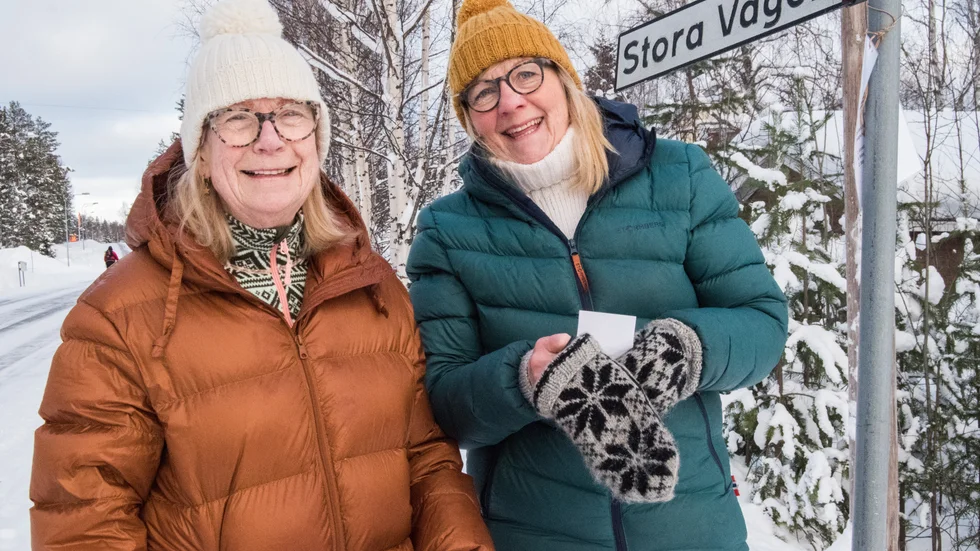 Åsa Karlsson och Monica Dahlström tycker att det är roligt att det händer något under pandemin.