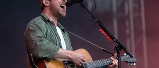 Pecknold släppte ny låt i direktsändning