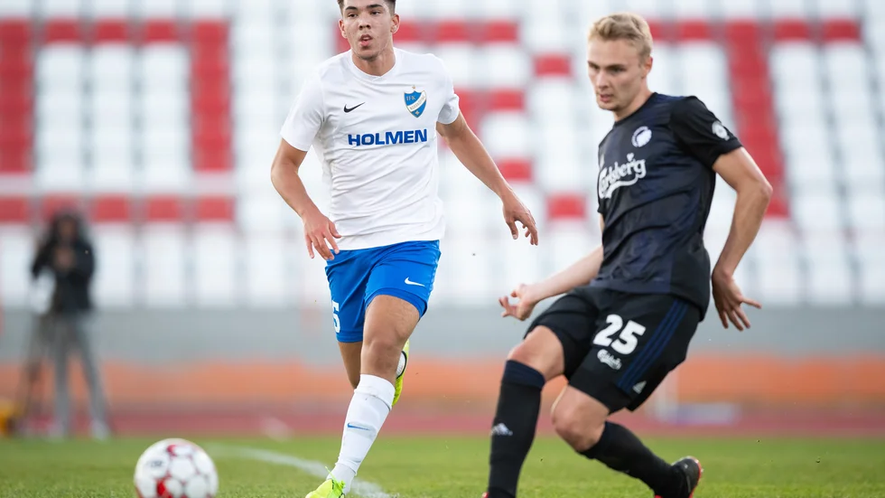 "Det är en klubb som jag har varit i sedan jag varit tio-elva år. Det är en klubb jag trivs i. Jag är hemma här", säger Lucas Lima. 