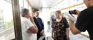 Åtalet för dubbelmordet i Linköping dröjer
