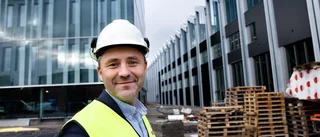 De flyttar in i nya huset i Ebbepark: "Ligger bra till"