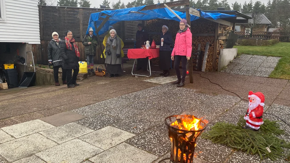 En grupp SPF-medlemmar träffades i Storebro på torsdagen för att runda av säsongen med fika.