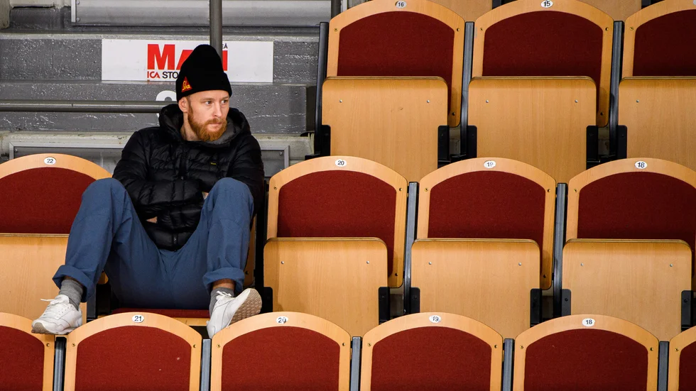 Linus Klasen missade matchen mot Oskarshamn. Han var inte helt kry.
