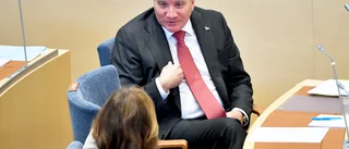 Att ändra sig är silver, att stå för det är guld
