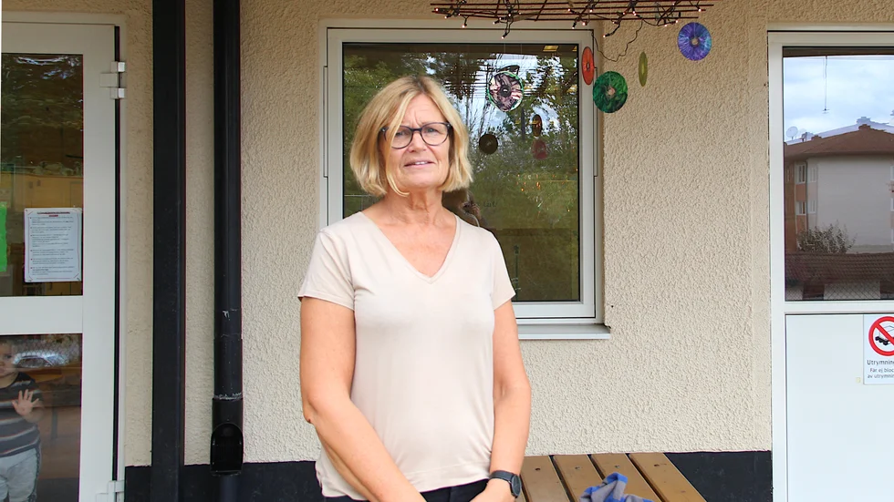 Förskolläraren Ann-Cathrine Mathson menar att det var enklare att skicka hem barn från förskollan i början av pandemin. "Föräldrar hade mer förståelse tidigare". 