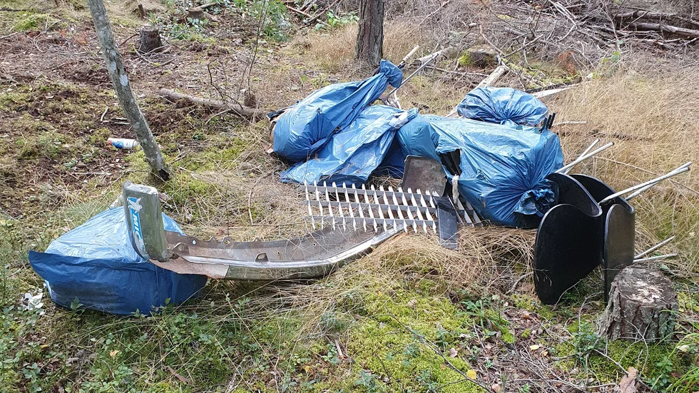 Vore det enklare att åka till Återbruket med skräpet, än att dumpa det i skogen, skriver Bertil Andersson.
