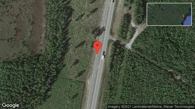 Personbil stillastående på E4