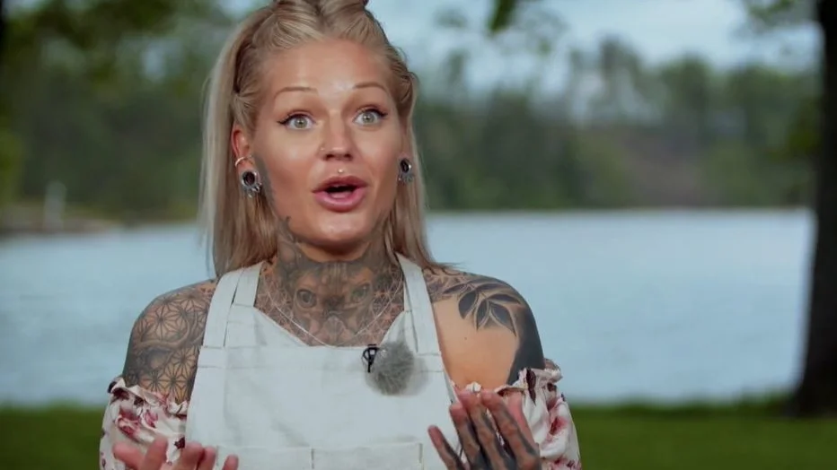 Andréa Ask från Södra Vi är vidare till nästa vecka efter att ha fått stjärnförklädet i Hela Sverige bakar. Själv var hon inte nöjd  och blev därför chokad när hon fick höra att hon var bäst.