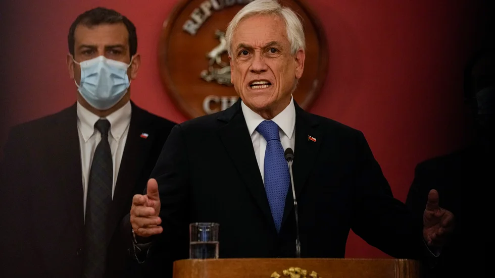 President Sebastian Piñera utfärdade nödläget under den kontroversiella Columbus-dagen.