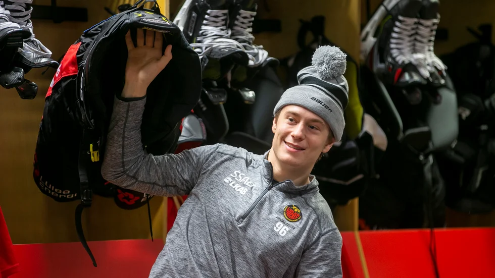 Pontus Andreasson blev ratad under Roger Rönnberg i Frölunda och lånades ut till Hanhals i division 1. I semifinalserien som inleds på fredag vill Andreasson få upprättelse. 