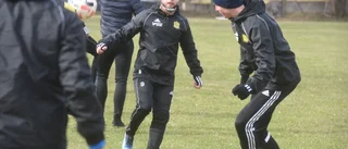 "Skönt att vara igång och träna på gräs"