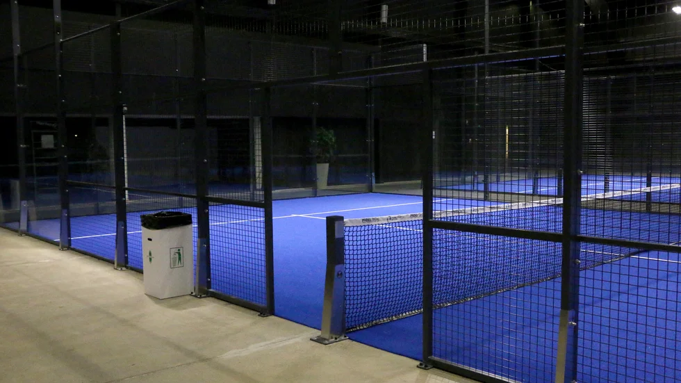 Två nya fullstora padelbanor ska byggas i Rivierahallen. Dessutom planeras för en singelbana och en mindre "barnbana". 