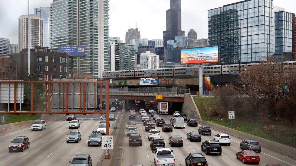 Trafik vid infarten till Chicago. Arkivbild.