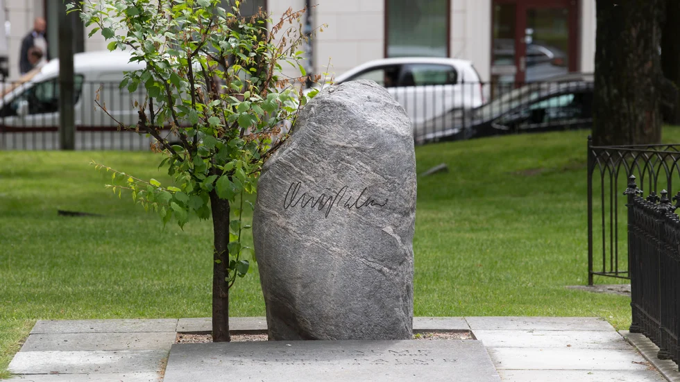 Statsminister Olof Palmes gravsten på Adolf Fredrik kyrkogård. Arkivbild.