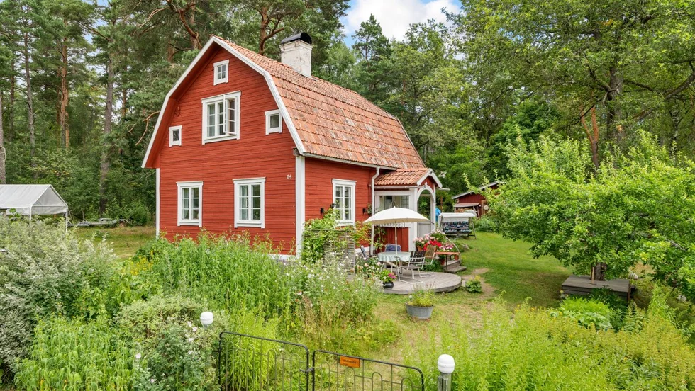Huset i Hammarskogs naturreservat var populärast i länet på Hemnet under föregående vecka.