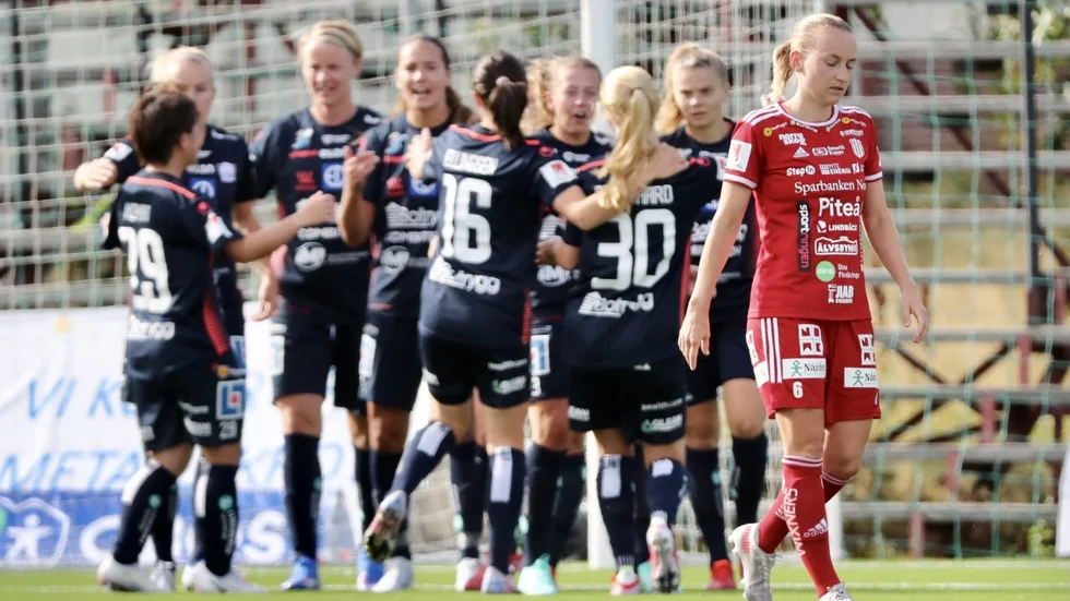 Linköping leder mot Piteå med 1-0.