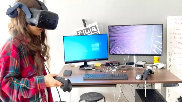 Clover Lloyd är student vid Visual Magic och har varit del av Greenhouse teamet under sommaren 2021.

