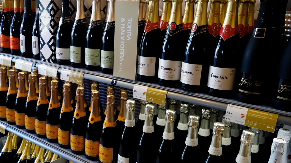 Ledarskribenten kommenterar Systembolagets satsning på att erbjuda hemleverans av alkohol i Kalmar län.