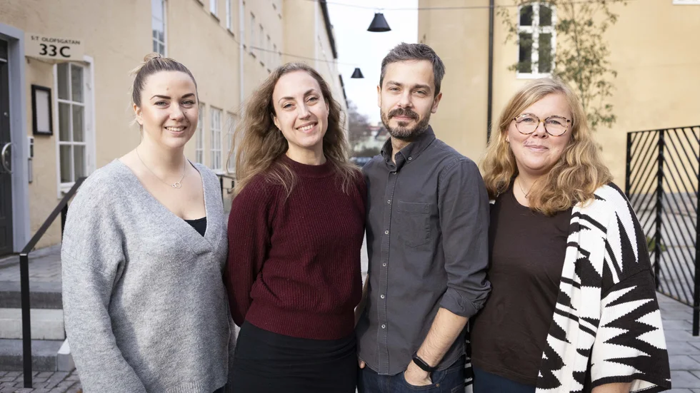 Uppsalahems kommunikationsavdelning. Från vänster kommunikatörerna Petra Vikner, Maria Norlin, Kid Reslegård Svedberg och kommunikationschef Linda Ryttlefors. Saknas på bilden gör Malin Berggren, kommunikationsstrateg.