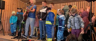 Kända barnartisten sjöng i Godegård