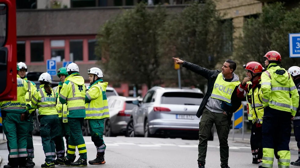 Polisen spärrade av området vid vårdcentralen på Vegagatan i området Olivedal i Göteborg på torsdagseftermiddagen.