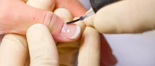Brister hos 48 av 50 nagelsalonger