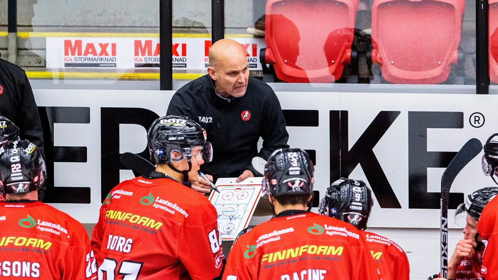Vita Hästens tränare Tony Zabel.