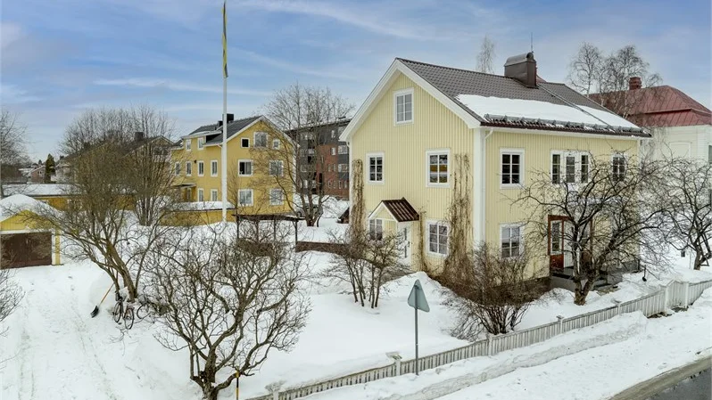 Villan på Nordlandergatan 9 såldes för 5 375 000 kronor.