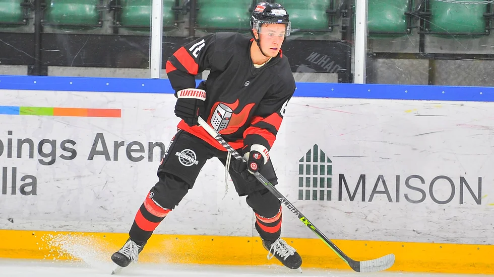 Isak Dahlin har blivit en bärande forward varje kväll i Nyköpings SK. Med Sören Dietz-Larsen borta under en och en halv månad efter armfraktur blir det extra viktigt för kedjan med Daniel Andersson, Christian Axelsson och Isak Dahlin att fortsätta producera mot "Sura" på lördag.
