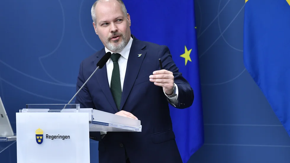 När regeringen vill förbjuda förnekelse av Förintelsen uppstår godtyckliga avgränsningar.
