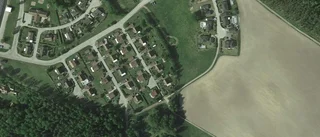 Huset på Reveljvägen 7 i Malmköping sålt för andra gången på kort tid