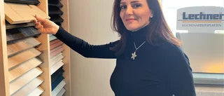 Rania tar inredningsstilen från Kuwait till Eskilstuna: "Guldfärger på väg in"