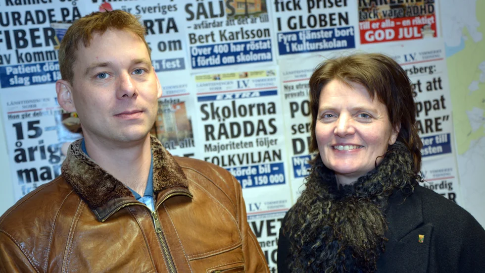 En gång vapendragare som oppositionspolitiker. I dag möts Erik Paulsson, tidf9igare centerpartiet, och förre ordföranden i kommunstyrelsen Ingela Nilsson Nachtweij (C) på var sin sida i tingsrätten. Mellan dem sitter partiets ombudsman i länet som kronvittne i rättegångenb.