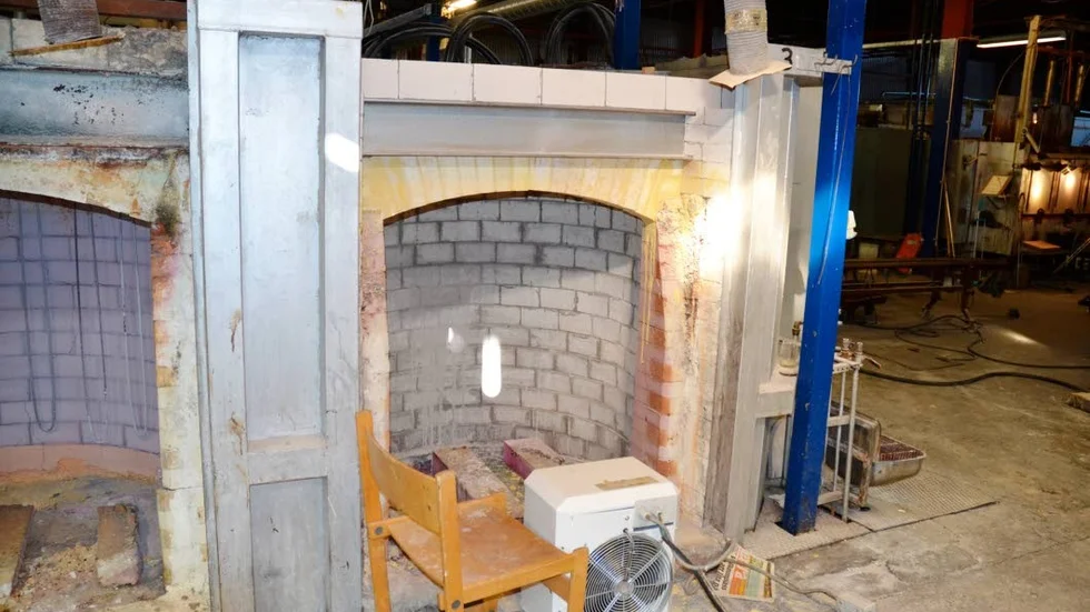 Konstnärsugnen. Så här ser konstnärsugnen ut hos Reijmyre Glasbruk, efter renoveringen och kommer förhoppningsvis att invigas under året.