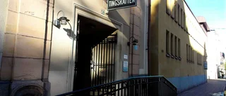 Yrkar böter för arbetsolycka