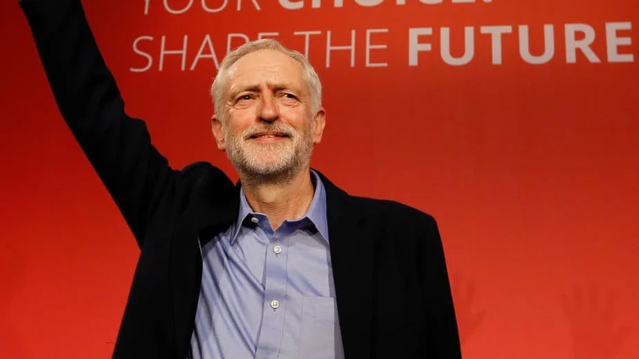 Jeremy Corbyn är brittiska labours nye partiledare. Nu gäller det för honom att formulera en trovärdig opposition mot David Camerons högerregering.