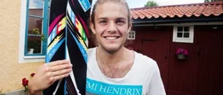 Hjälper unga med jobbet i alperna