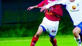 Jerry Karlsson gjorde Hirds mål i derbyt mot Söderköping och det räckte till 1-1, vilket inte var bra för något av lagen.
FOTO: NIICLAS SANDBERG