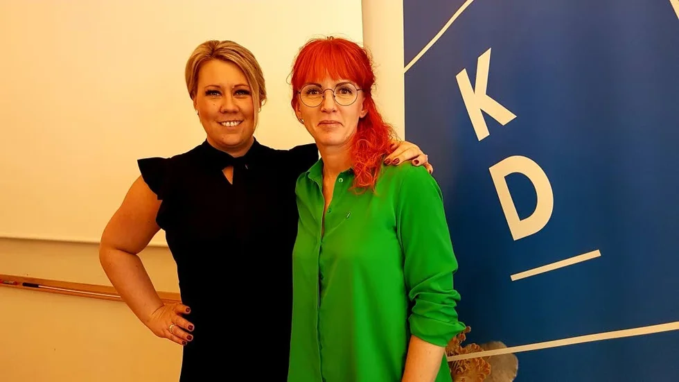 Riksdagsledamot Camilla Brodin och en av nya medlemmarna i KD Piteå, Malin Viklund.