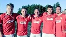 Hemmingsmarks målgörare i segermatchen (7-3) mot Alterdalen, Från vänster: Martin Lundberg, Tomas Lundmark, Erik Andersson, Niclas Nilsson och tremålsskytten Alexander Lindahl.