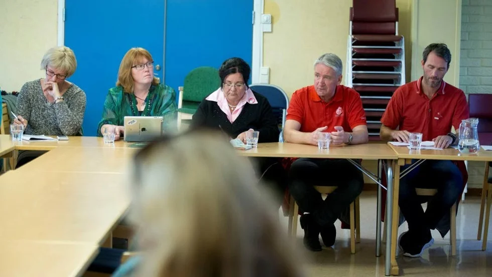 Majvor Sjölund (C), Ann-Louise Hagström (MP), Agneta Granström (MP), Kent Ögren (S) samt Stefan Askenryd (S), var några av de politiker som medverkade i paneldebatten.