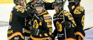 Axel bakom segern