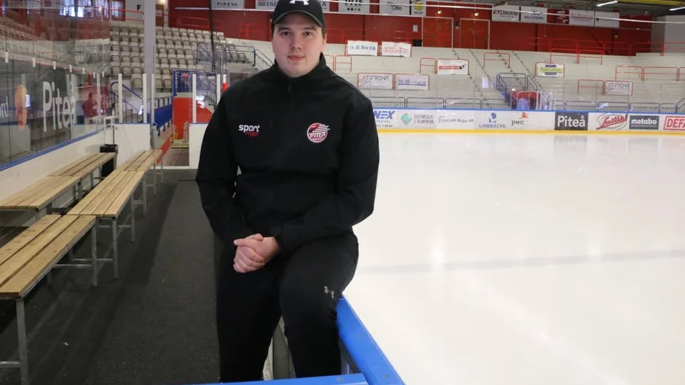 Kjell-Ivar Lundholm, tränare i Piteå Hockeys J20-lag, inleder slutspelet hemma i LF Arena onsdag kväll.