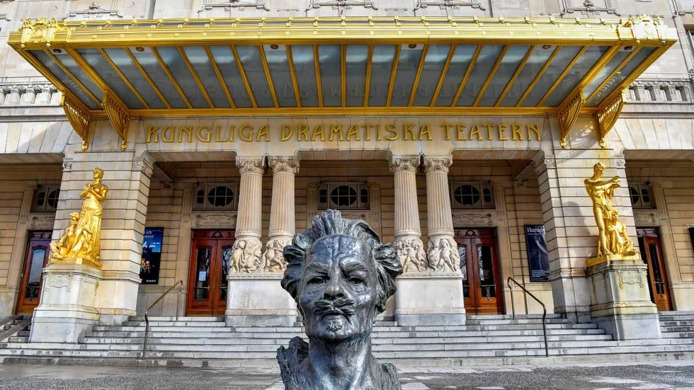 En byggnad i guld som skyddas av August Strindberg har alltför länge beskyddat problematiska män med en tystnadskultur som genomsyrar stora delar av vårt samhälle.