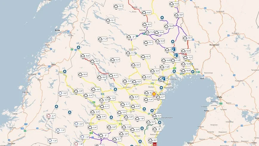 Trafikverket varnar för fortsatt besvärligt väglag på väg 95 och andra vägar i länet. Röd linje markerar besvärligt väglag medan gul linje avser att det finns risk för besvärligt väglag.