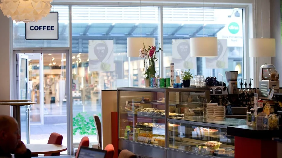 KONKURS. Eftermälet med tvisten med Waynes coffée slutade med att Rachel Sundaraju stängde verksamheten i Gallerian och nu har hennes bolag satts i konkurs på egen begäran.(Arkivbild)