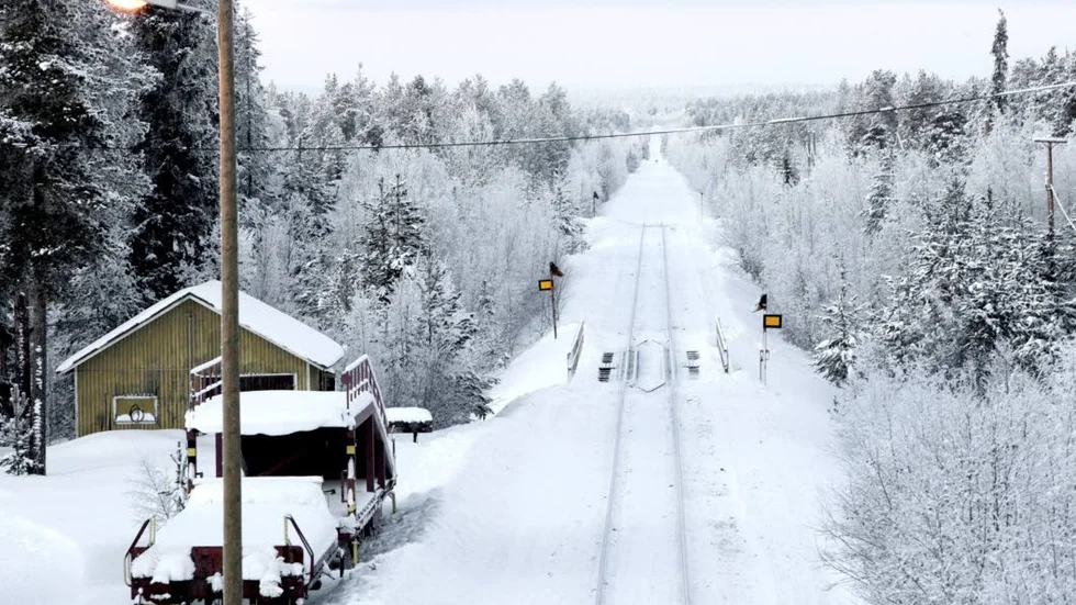 Elfel. Kylan satte på lördagsförmiddagen stopp i tågtrafiken mellan Malmfälten och kusten. (Arkivbild)
