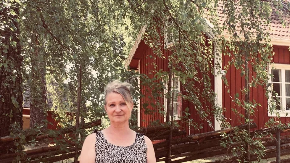 Annika Markén, vice ordförande i bostadsrättsföreningen, tycker att Skellefteå kraft inte lever upp till sitt miljöengagemang.