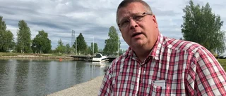 "Bärga vraket, ta upp oljan"
